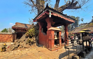 因陀罗尼寺庙