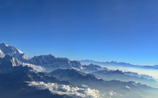 马卡鲁峰