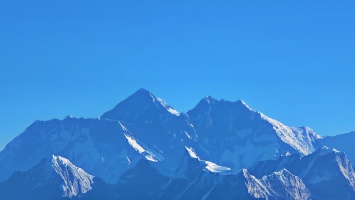 珠穆朗玛峰