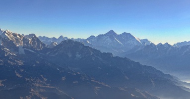 农布尔山